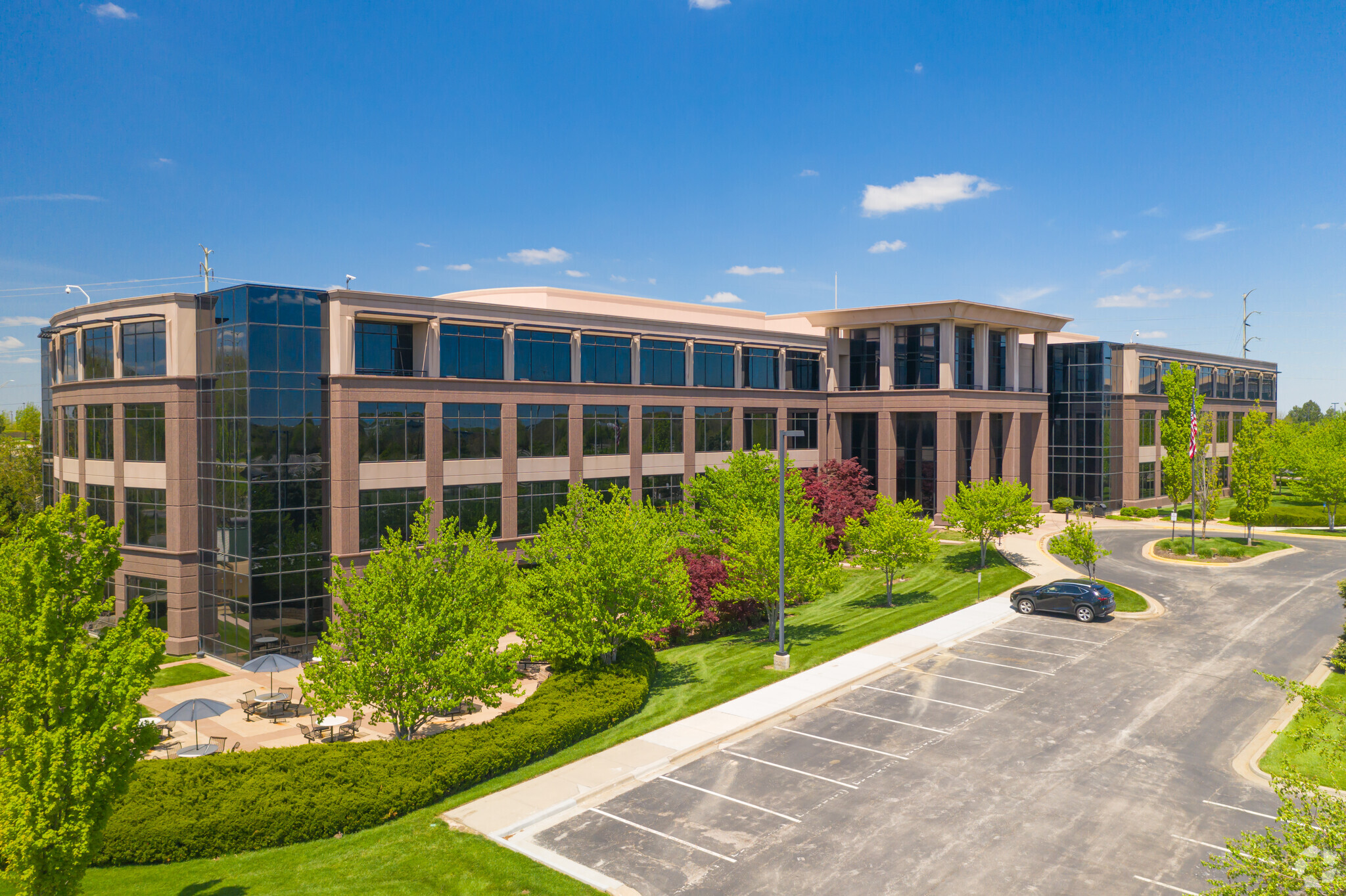 9701 Renner Blvd, Lenexa, KS 66219 - Office for Sale | LoopNet