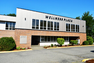 34617 11th Pl S, Federal Way, WA for lease Building Photo- Image 1 of 7