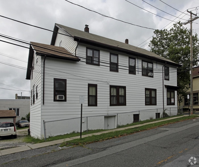 1-5 Bryant Ave, Roslyn, NY for sale - Primary Photo - Image 1 of 1