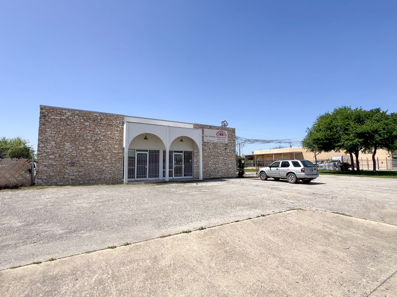 1111 Paulsun St, San Antonio, TX for sale - Building Photo - Image 3 of 8