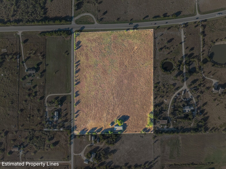 TX 80, Martindale, TX for sale - Building Photo - Image 3 of 36