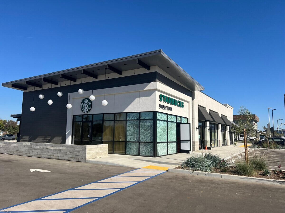 751 Town Center Dr, Oxnard, CA 93036 Pad D