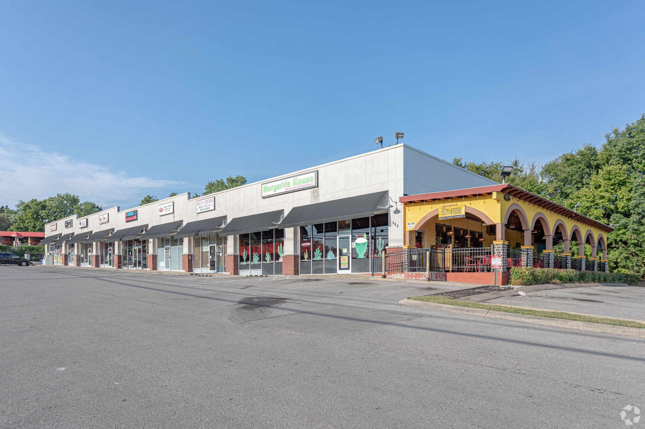 602 Waldron Rd, La Vergne, TN 37086