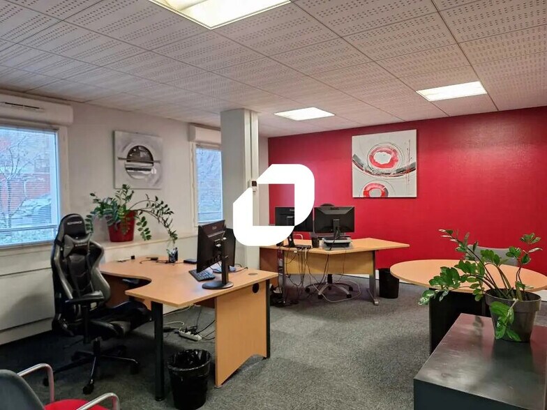 Office in Massy for lease - Interior Photo - Image 3 of 11