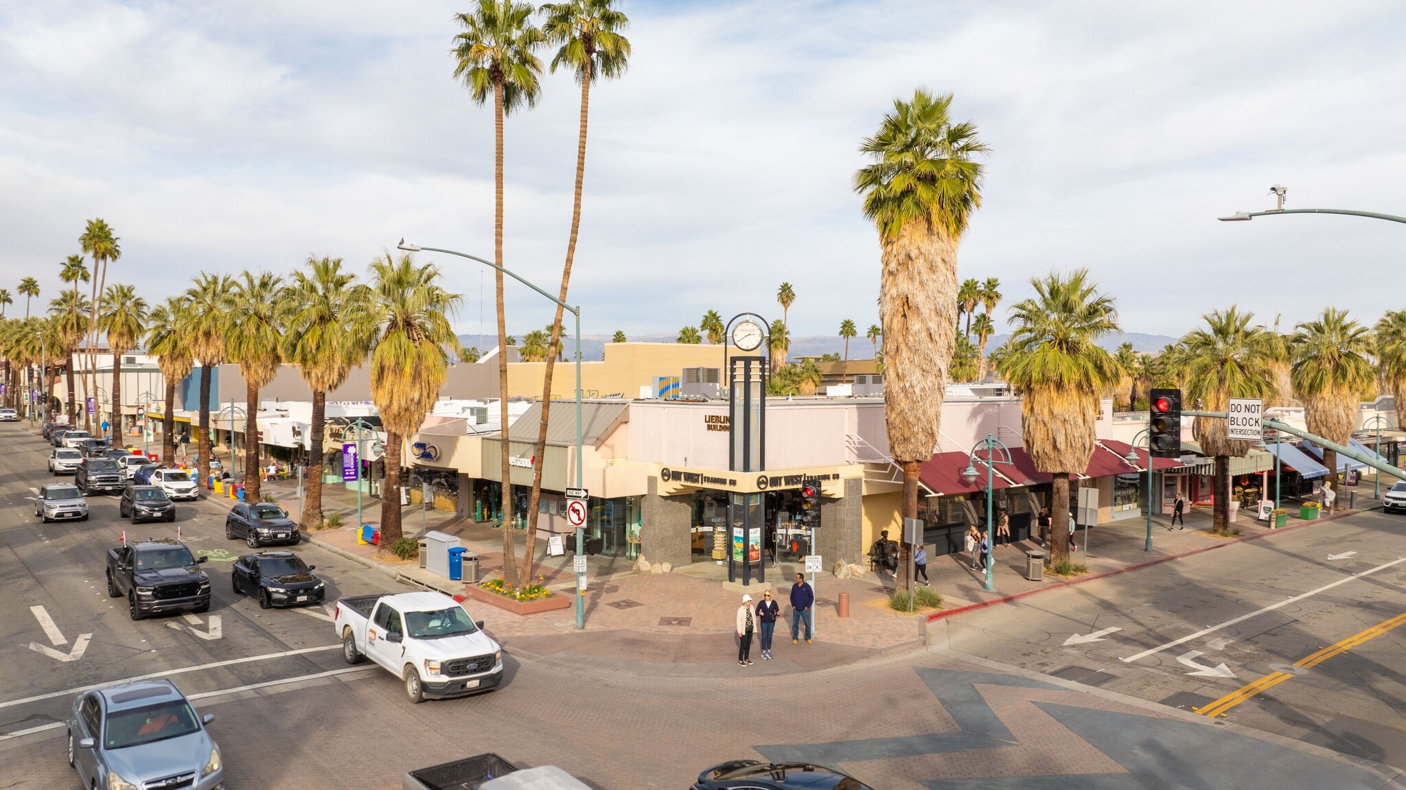 102 N Palm Canyon Dr, Palm Springs, CA for lease Building Photo- Image 1 of 41