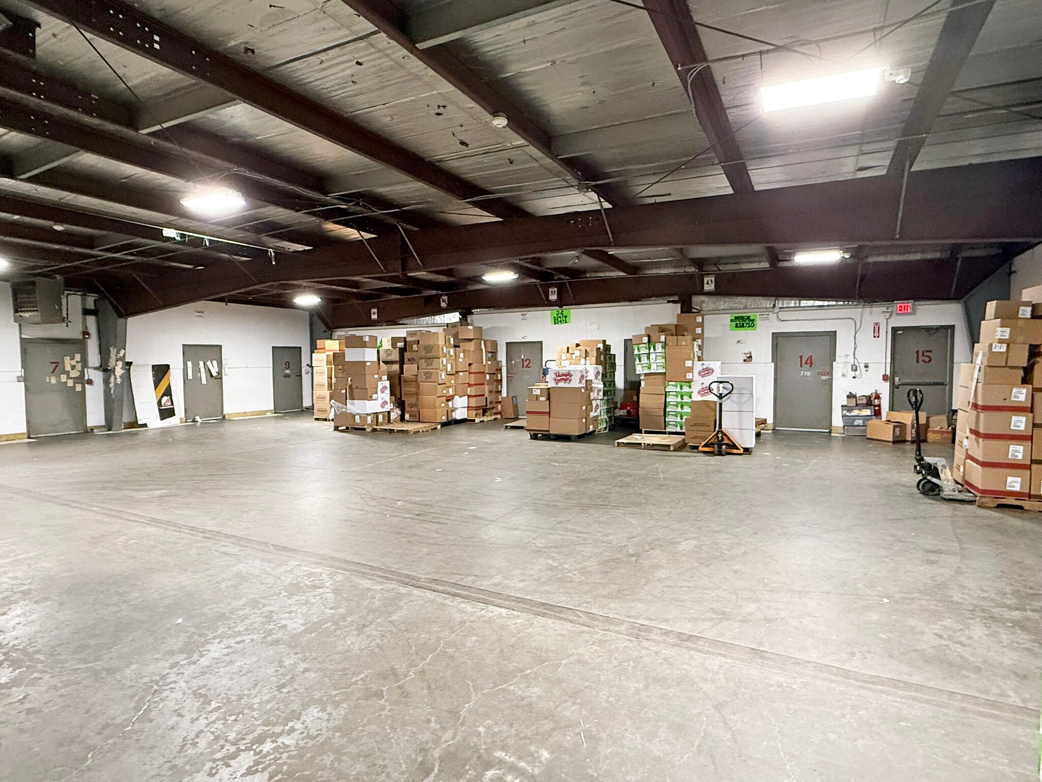 20 Colby Rd, Litchfield, NH for lease Interior Photo- Image 1 of 3