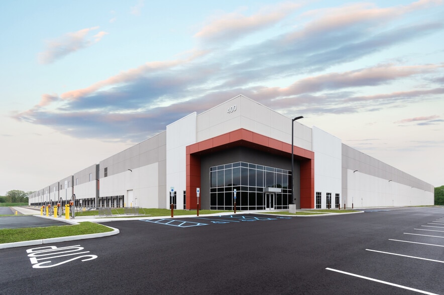 Jake Brown Rd, Old Bridge, NJ for lease - Building Photo - Image 3 of 10