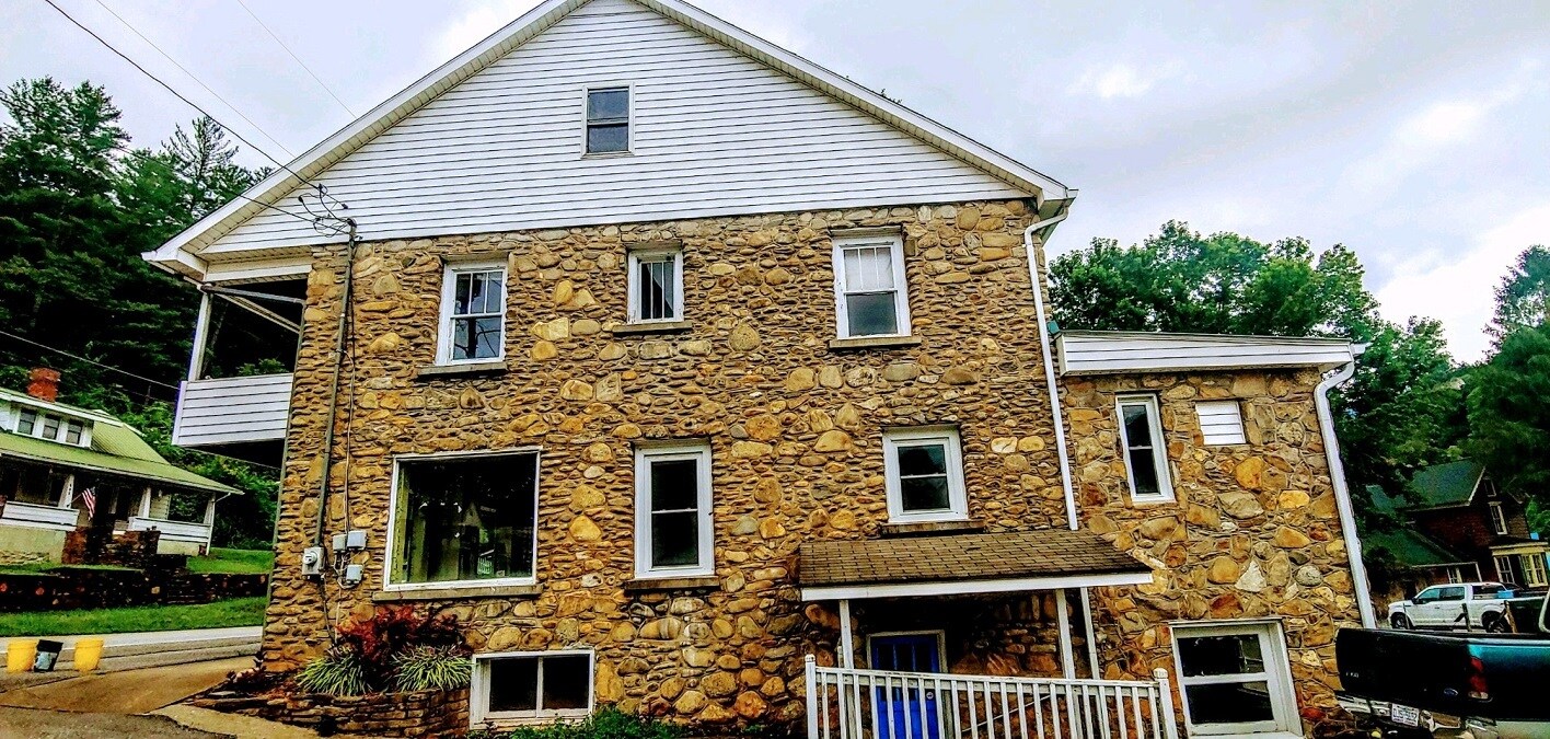 441 Haywood Rd, Dillsboro, NC for sale Building Photo- Image 1 of 1