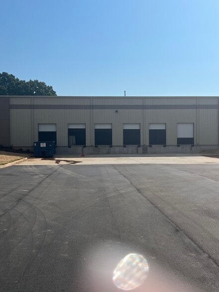 2900 Stitt St, Monroe, NC for lease - Building Photo - Image 3 of 4