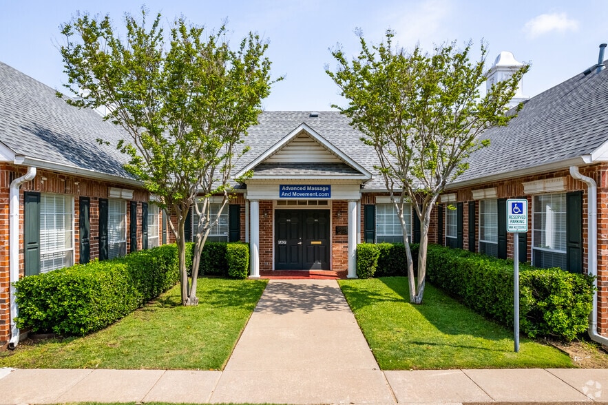 6021 Morriss Rd, Flower Mound, TX for lease - Building Photo - Image 3 of 17