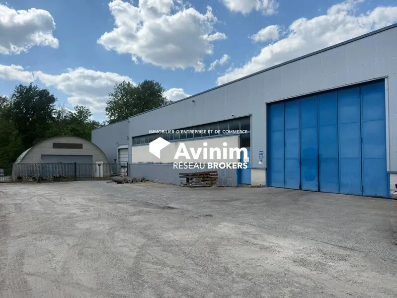 Vente Local d'activités 1 850 m² - Photo 1