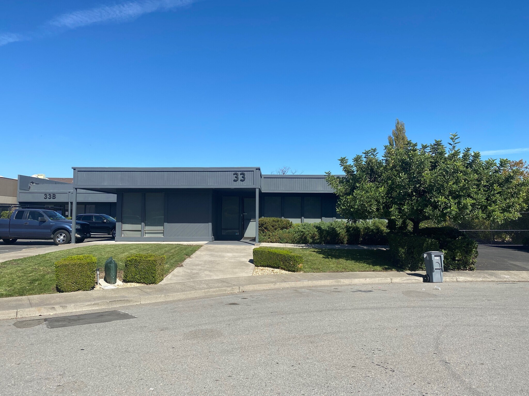 33 28 Northern Blvd - y14aojh