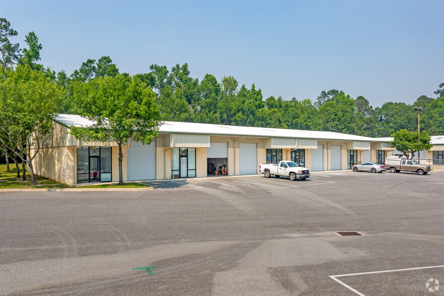 1531 Commonwealth Business Dr, Tallahassee, FL for lease - Primary Photo - Image 1 of 10