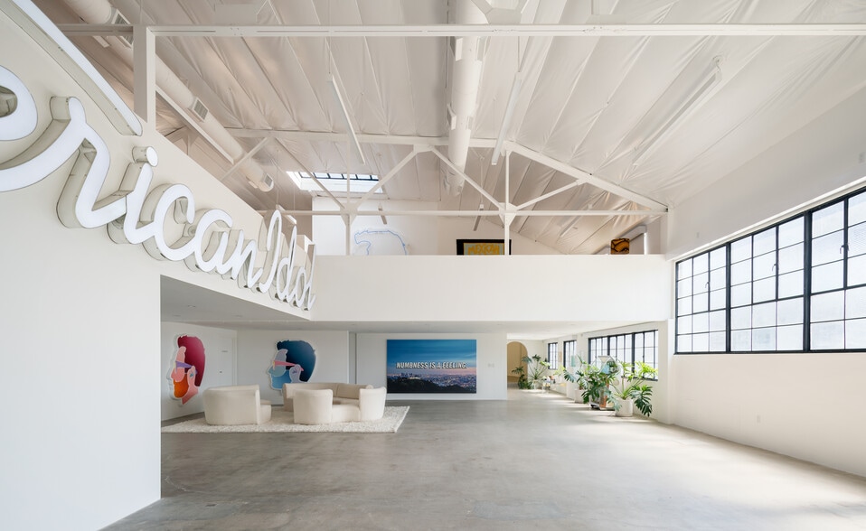 5030 W Pico Blvd, Los Angeles, CA for lease - Building Photo - Image 1 of 4