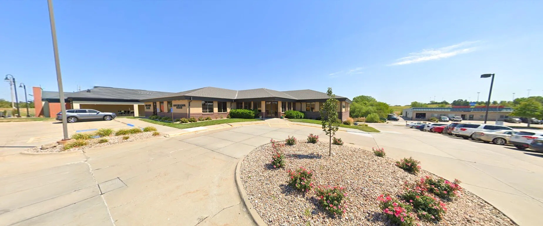 1904 N 203rd St, Elkhorn, NE for lease Primary Photo- Image 1 of 11