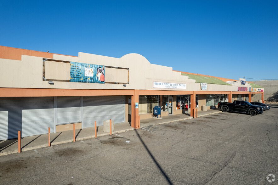 2410-2424 S 6th Ave, Tucson, AZ for lease - Building Photo - Image 2 of 4