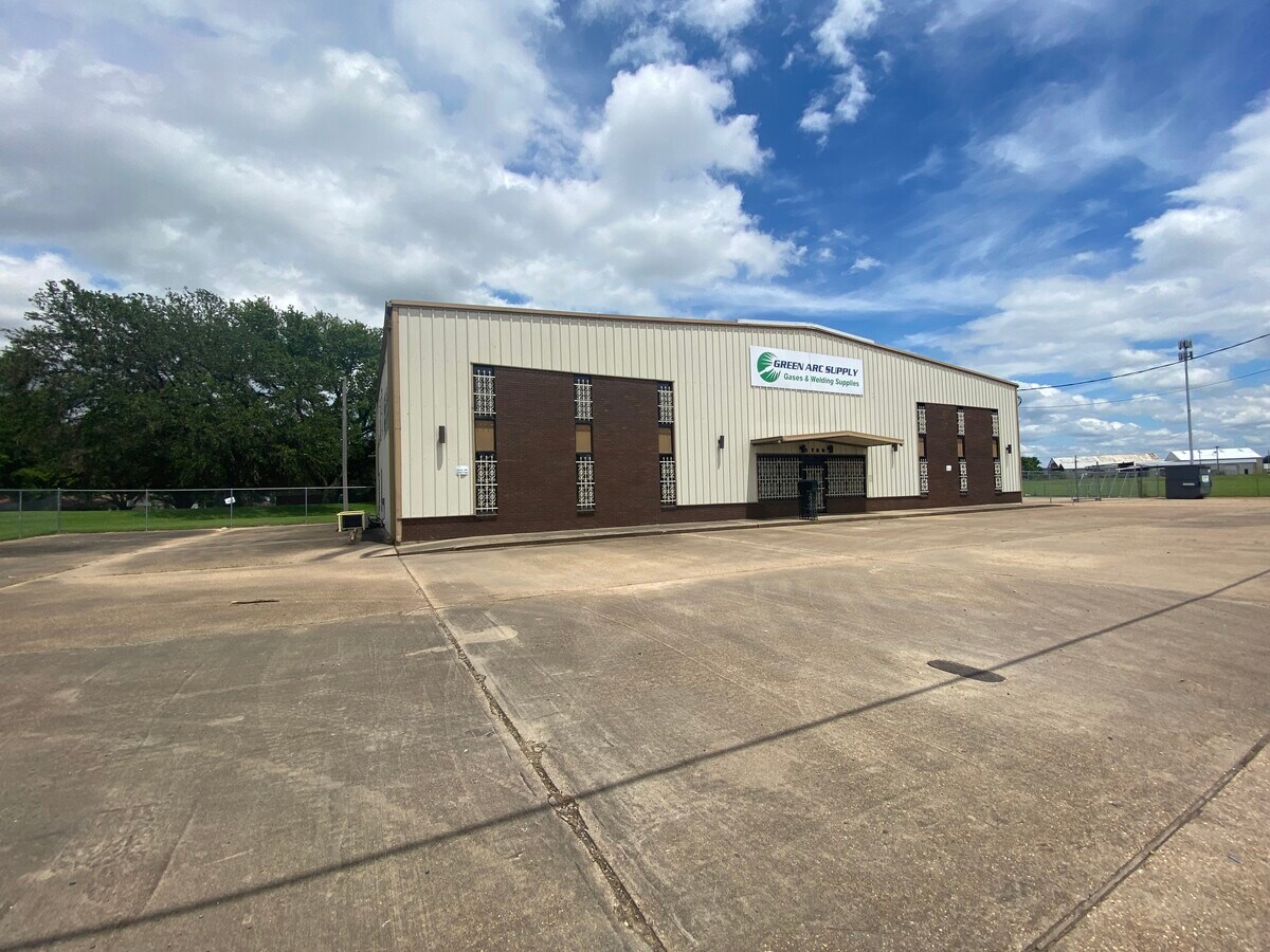 1780 Grimmett Dr, Shreveport, LA 71107