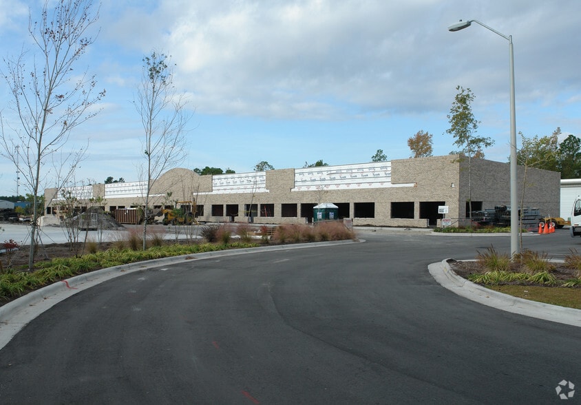 6624 Gordon Rd, Wilmington, NC for lease - Building Photo - Image 3 of 9