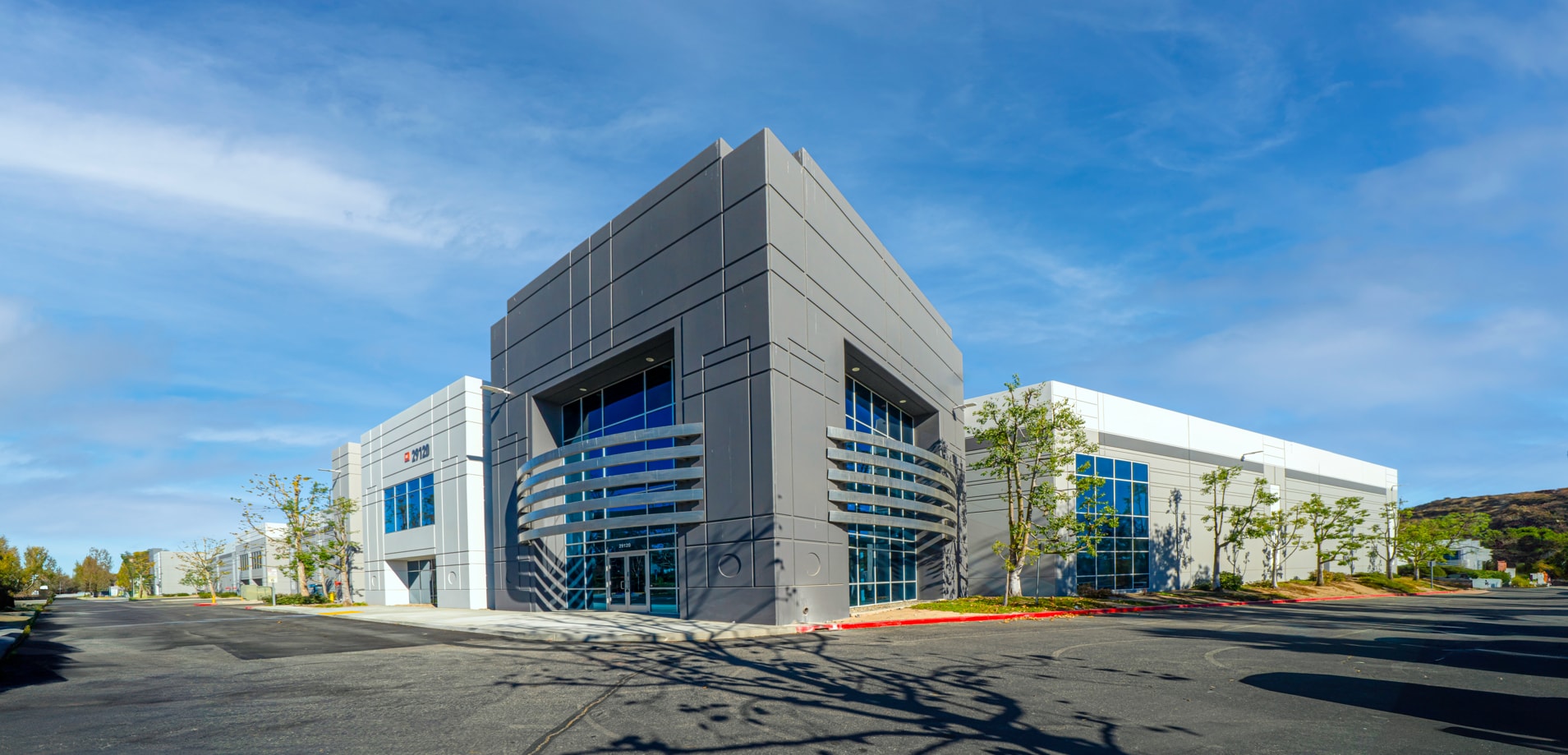 29120 Commerce Center Dr, Valencia, CA for lease Building Photo- Image 1 of 13