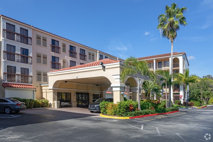 701 NW 53rd St, Boca Raton, FL for lease - Building Photo - Image 3 of 5