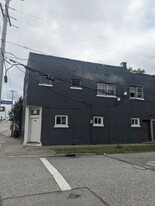 576 E 152nd St, Cleveland OH - Student Housing