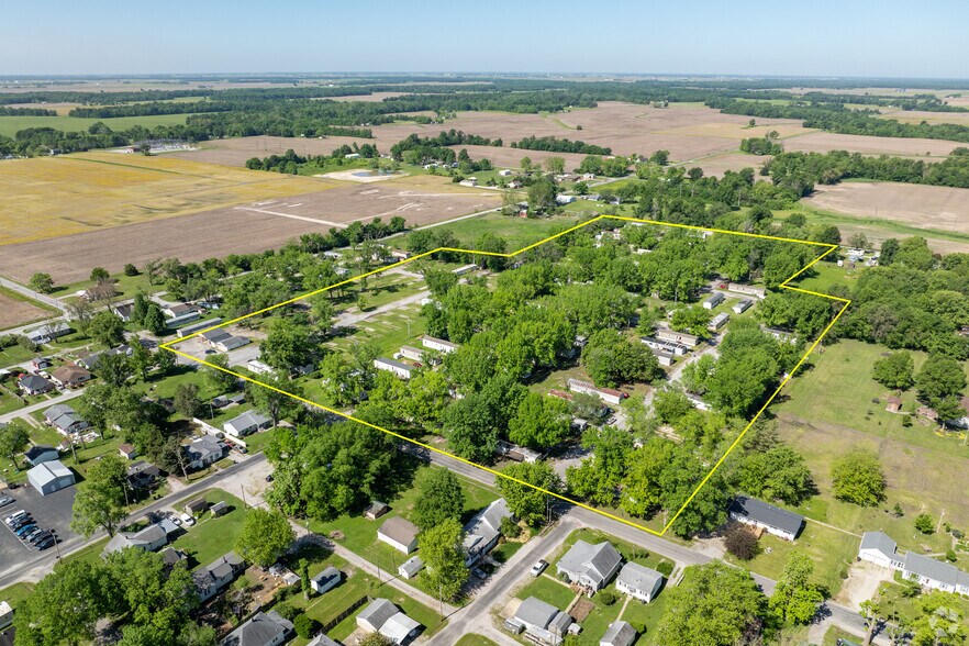 1350 S Brookside St, Centralia, IL for sale - Building Photo - Image 1 of 1