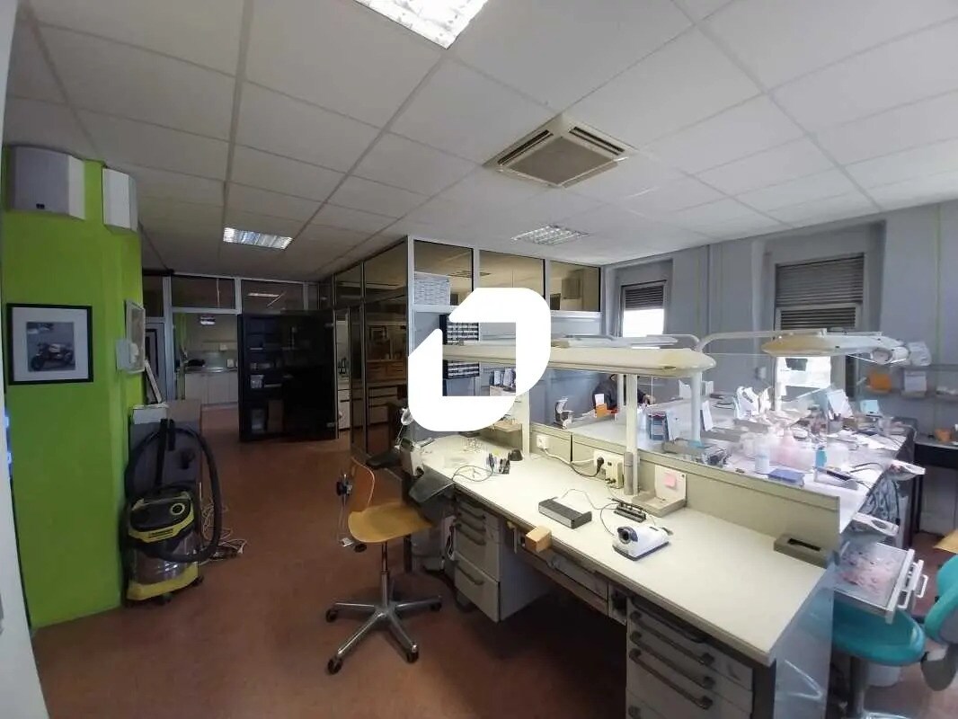 Office in Montpellier for sale Interior Photo- Image 1 of 21