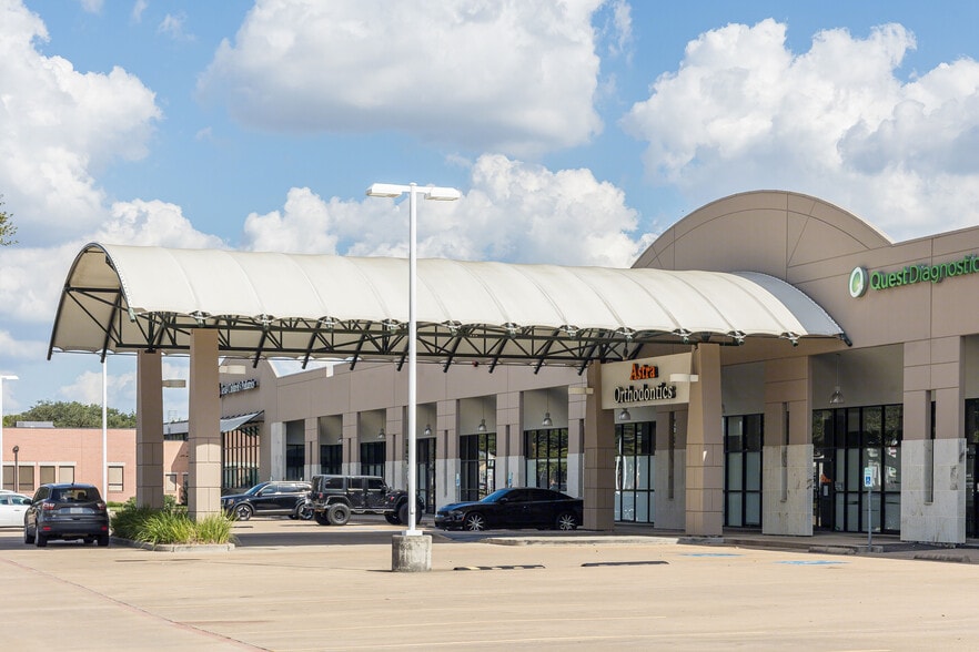 11811 W FM-1960, Houston, TX for lease - Building Photo - Image 3 of 6