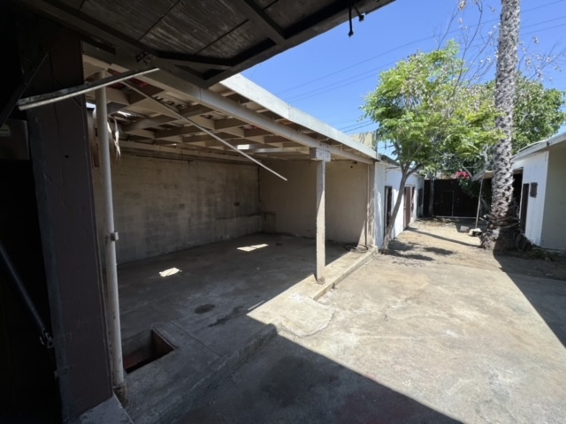 1117 E Redondo Blvd, Inglewood, CA for sale - Building Photo - Image 2 of 11