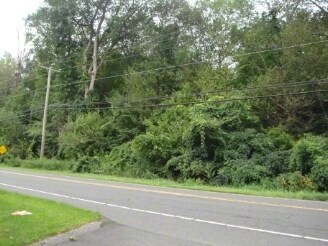 585 Monroe Tpke, Monroe, CT for sale - Primary Photo - Image 1 of 1