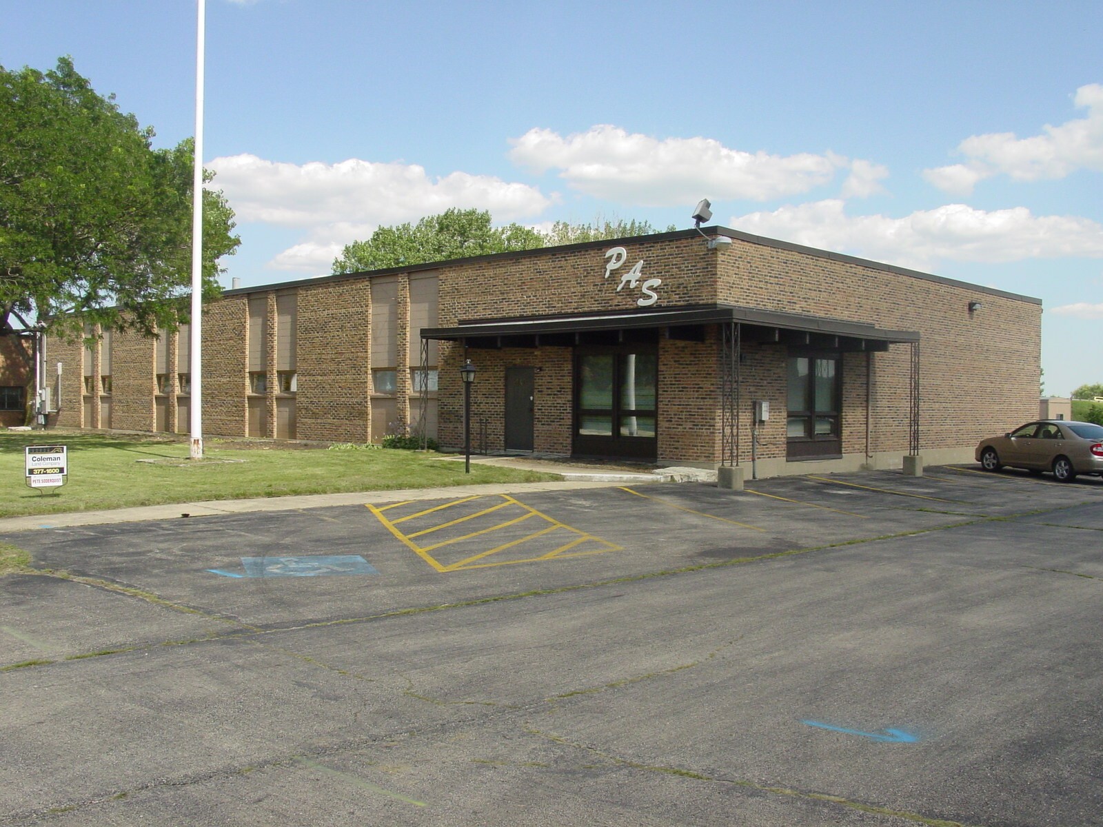 2540 Kaneville Ct, Geneva, IL for sale Primary Photo- Image 1 of 1