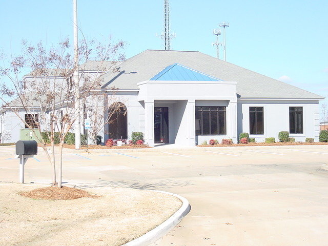 7061 Halcyon Summit Dr, Montgomery, AL for lease - Building Photo - Image 1 of 5