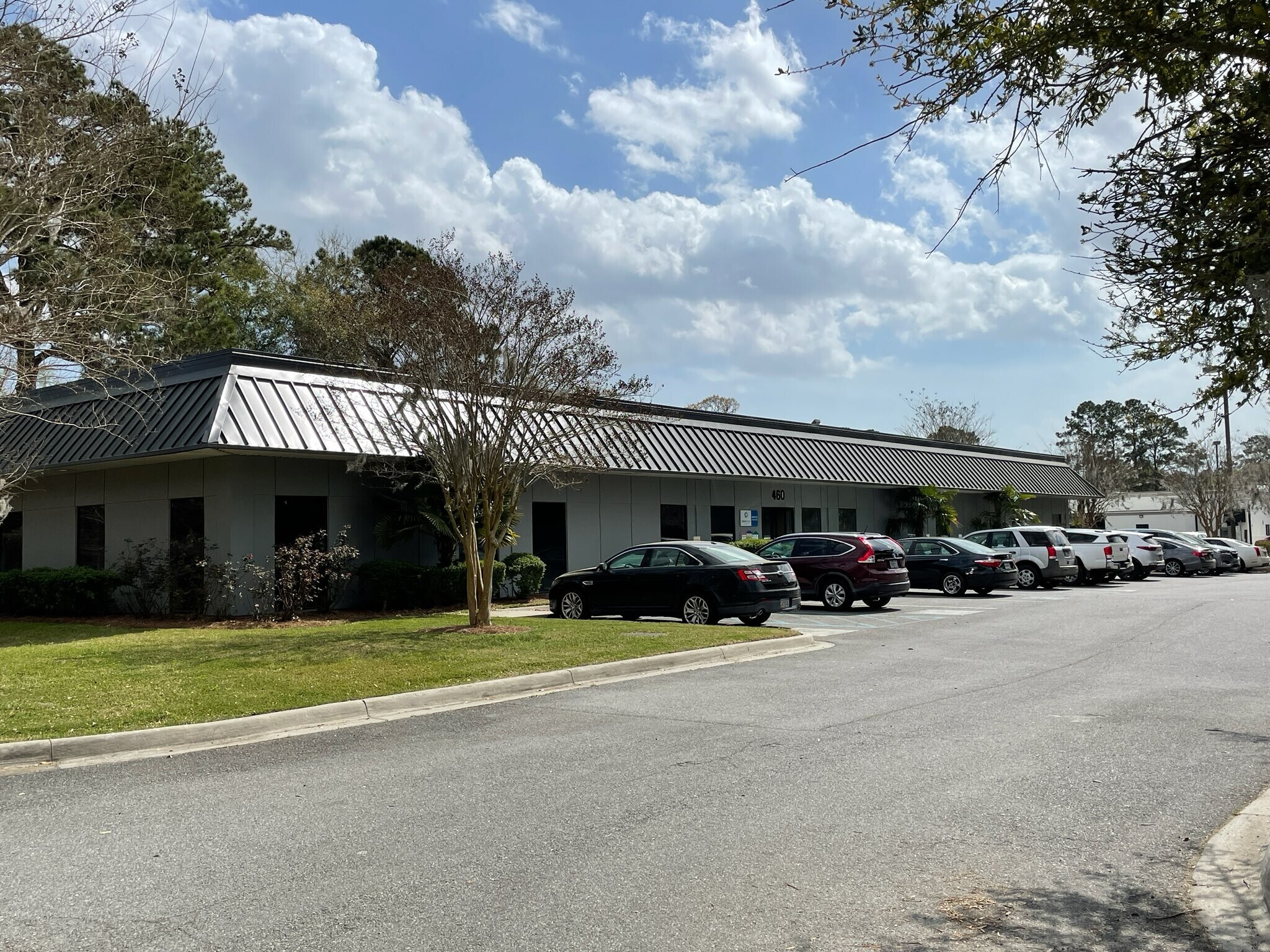 400 Mall Blvd, Savannah, GA 31406 Oglethorpe Office Park