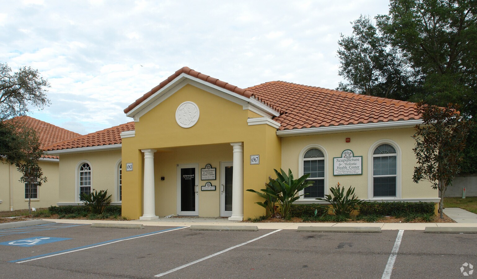 6967 E Fowler Ave, Temple Terrace, FL 33617