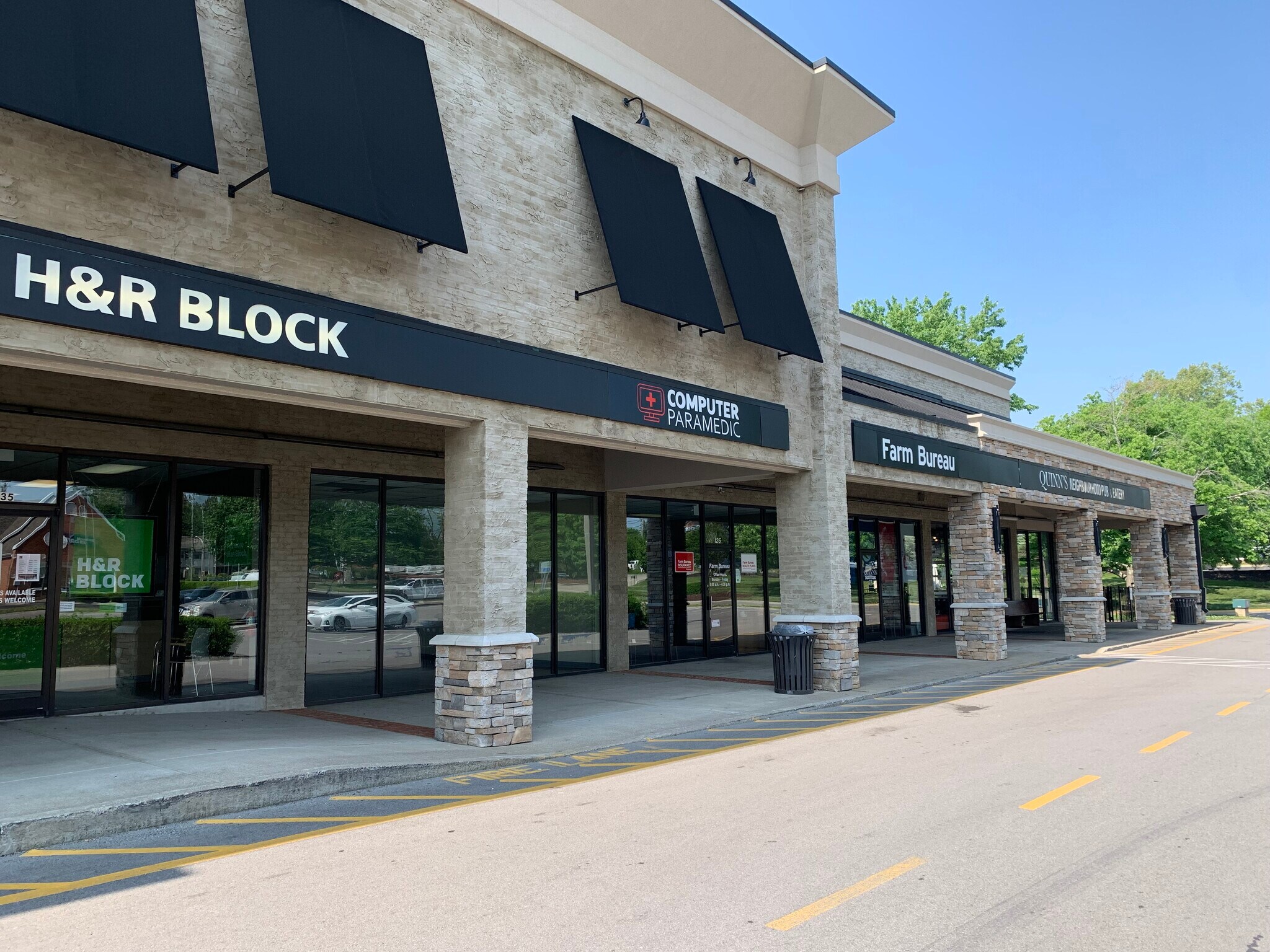 1010 Murfreesboro Rd, Franklin, TN 37064 The Maples Shopping Center