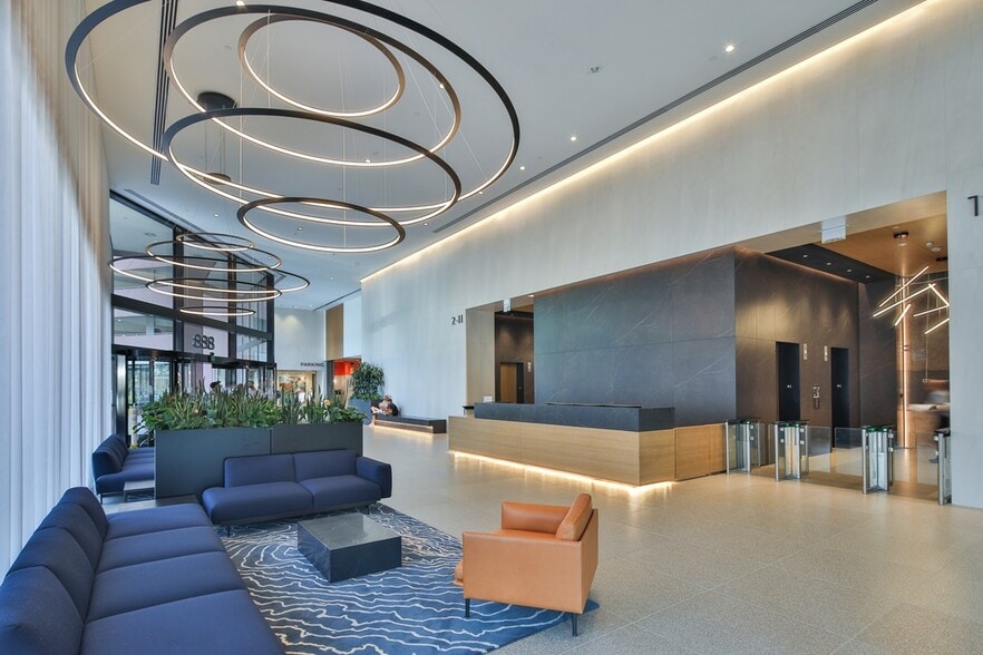 888 S Figueroa St, Los Angeles, CA for lease - Lobby - Image 2 of 11