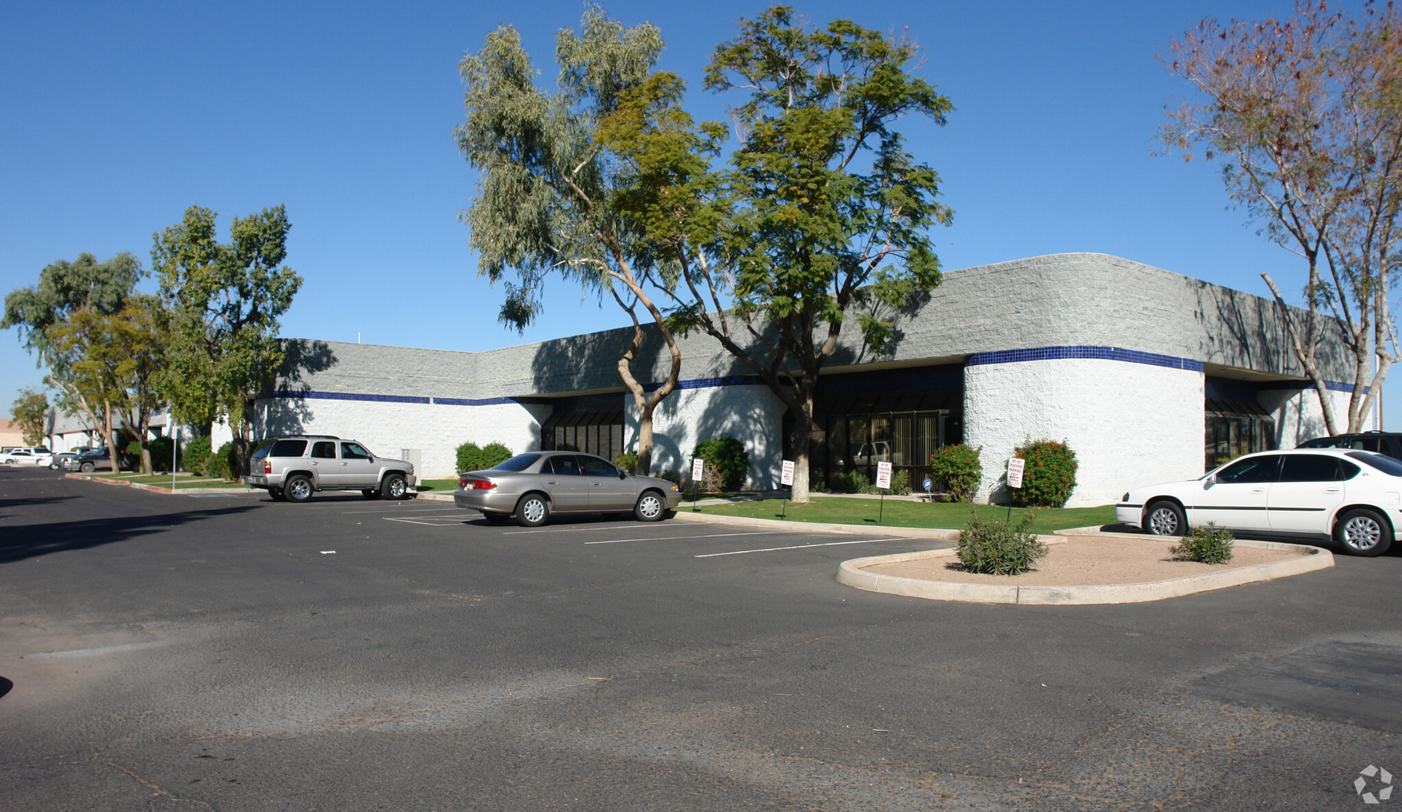 100 W Hoover Ave, Mesa, AZ for sale Building Photo- Image 1 of 1