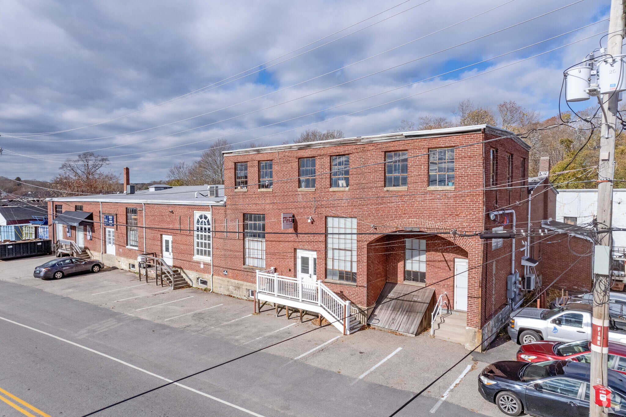 32 Friendship St, Westerly, RI 02891