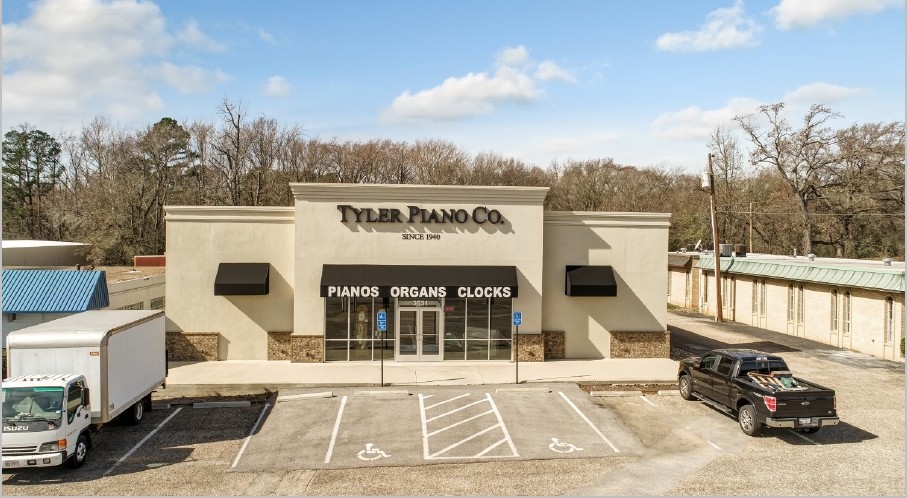 3531 S Broadway Ave, Tyler, TX for sale - Primary Photo - Image 1 of 1