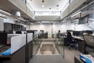 61 Charlotte St, London for lease Interior Photo- Image 2 of 3