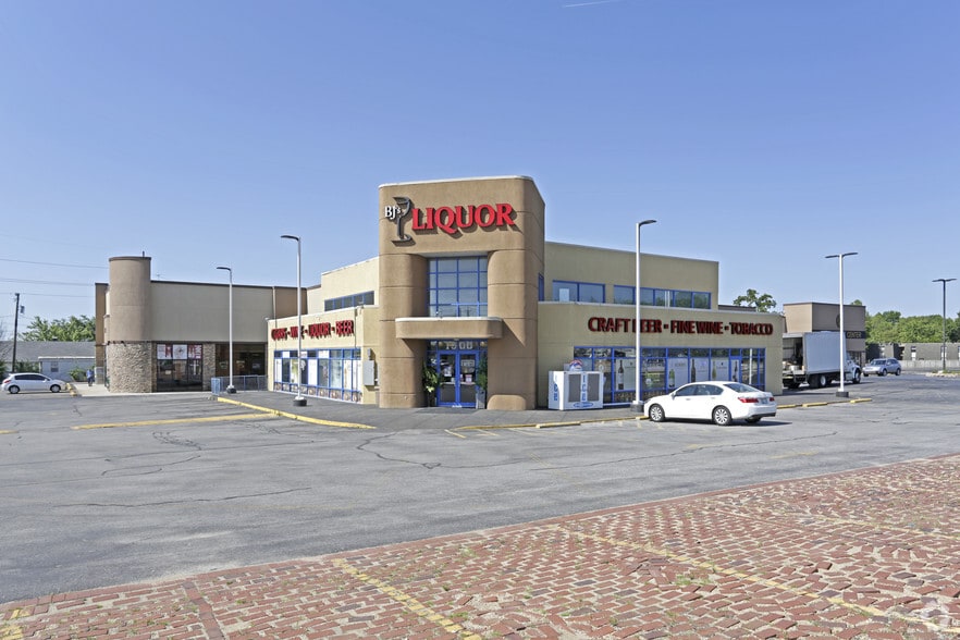 1900 S 8th St, Rogers, AR for sale - Primary Photo - Image 1 of 1