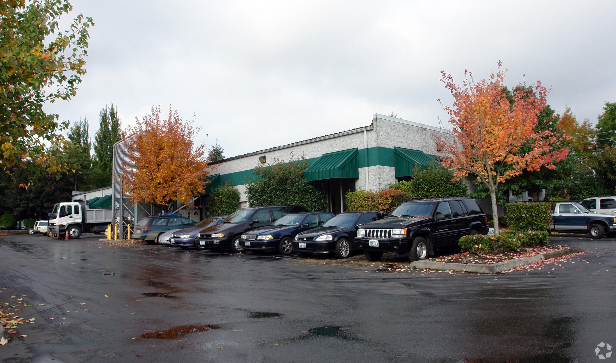 17825 NE 65th St, Redmond, WA for lease Primary Photo- Image 1 of 7