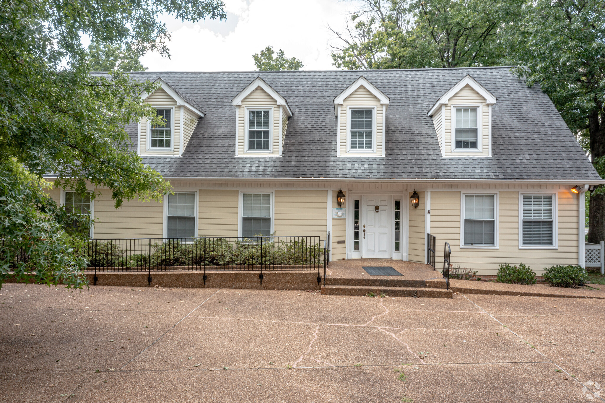 333 E Main St, Hendersonville, TN for sale Building Photo- Image 1 of 1