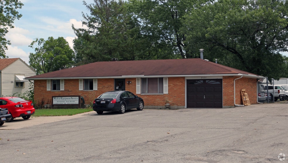 2524 Nordic Rd, Dayton, OH for sale - Primary Photo - Image 1 of 64
