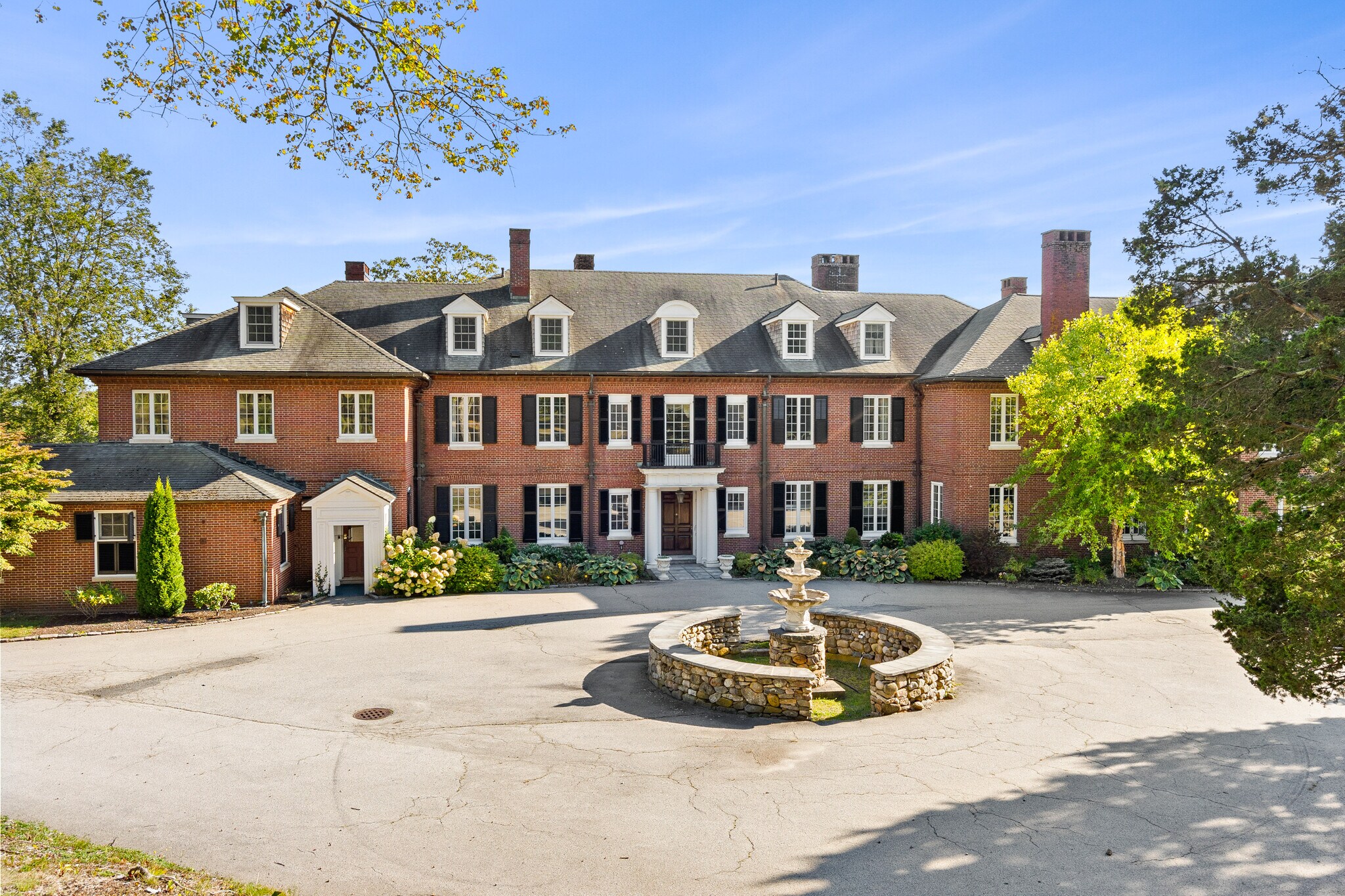 50 Mansion Dr, Rowley, MA for sale Building Photo- Image 1 of 33