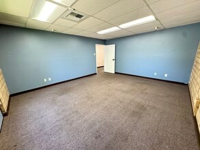 1900 Mariposa Mall, Fresno, CA for lease Interior Photo- Image 1 of 3