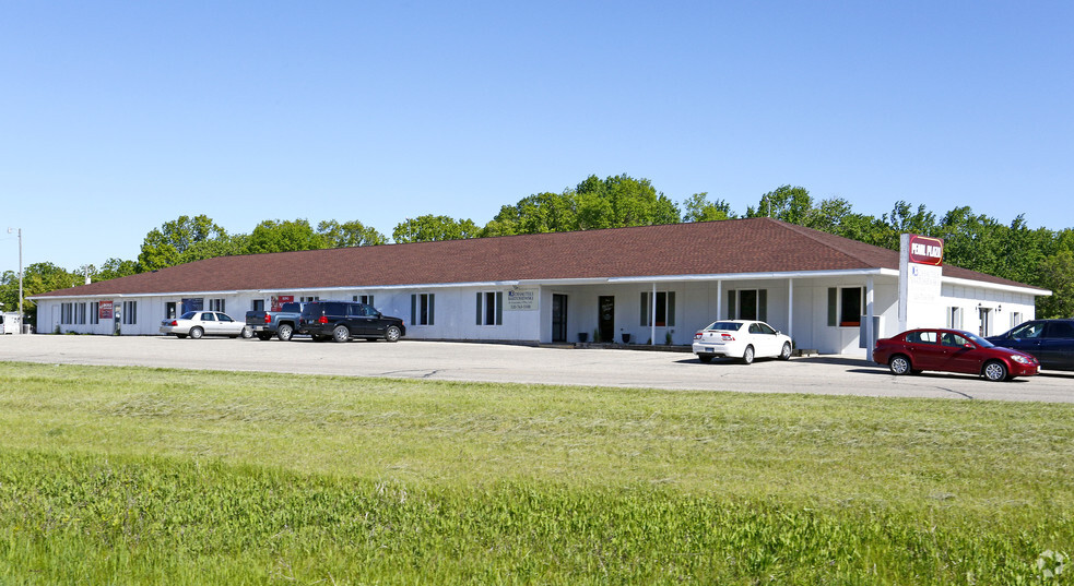 1307-1309 Highway 29 N, Alexandria, MN for sale - Primary Photo - Image 1 of 1