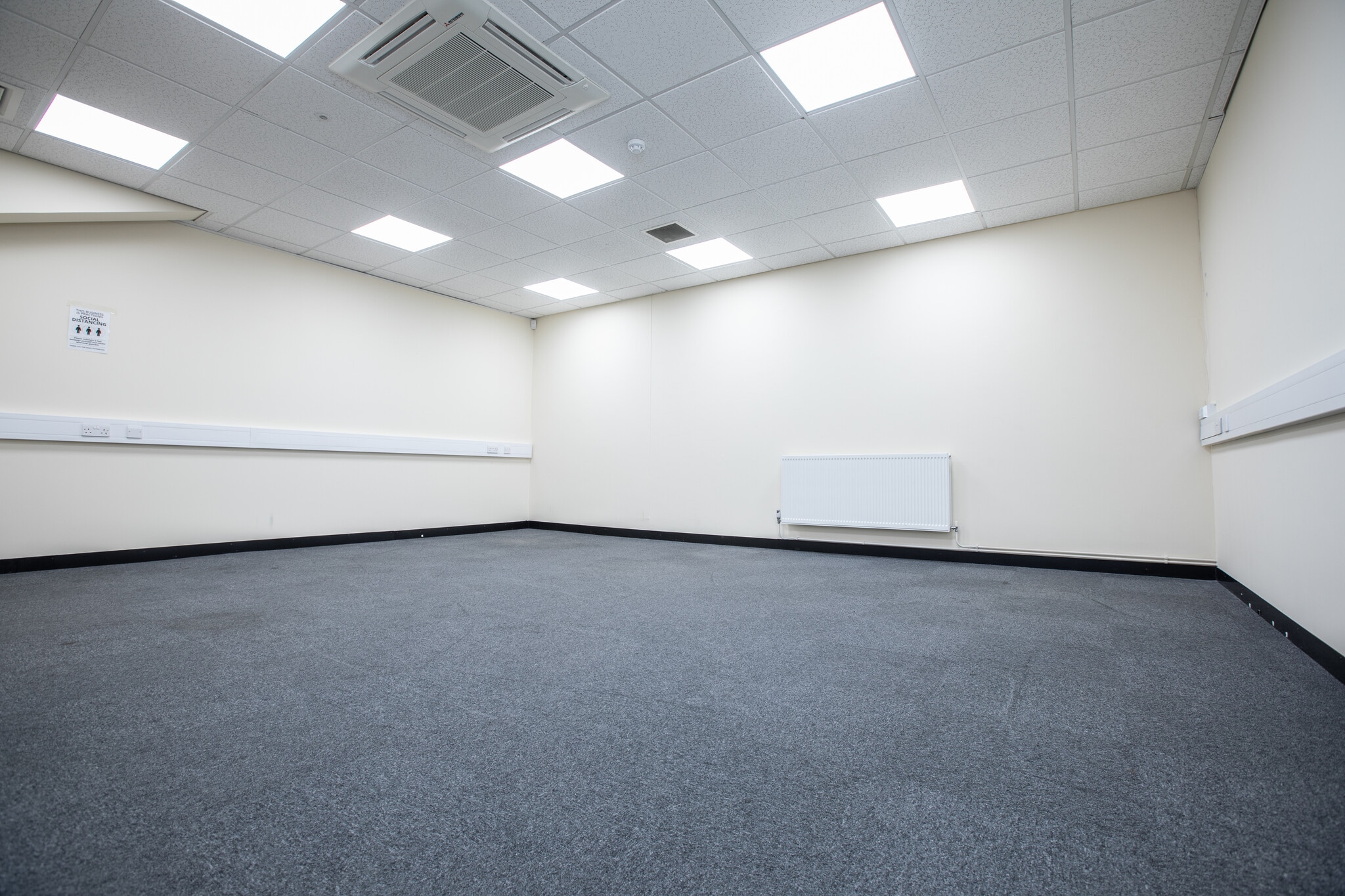 Cray Ave, Orpington for lease Building Photo- Image 1 of 3