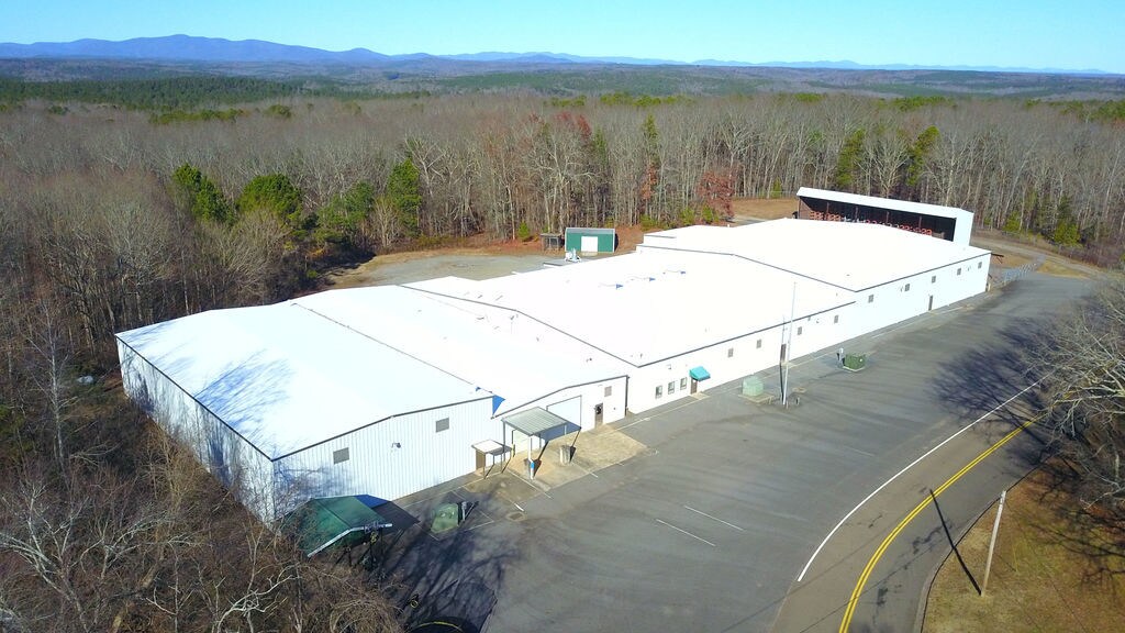 211 Hogan Pond Ln, Ball Ground, GA for sale Building Photo- Image 1 of 1