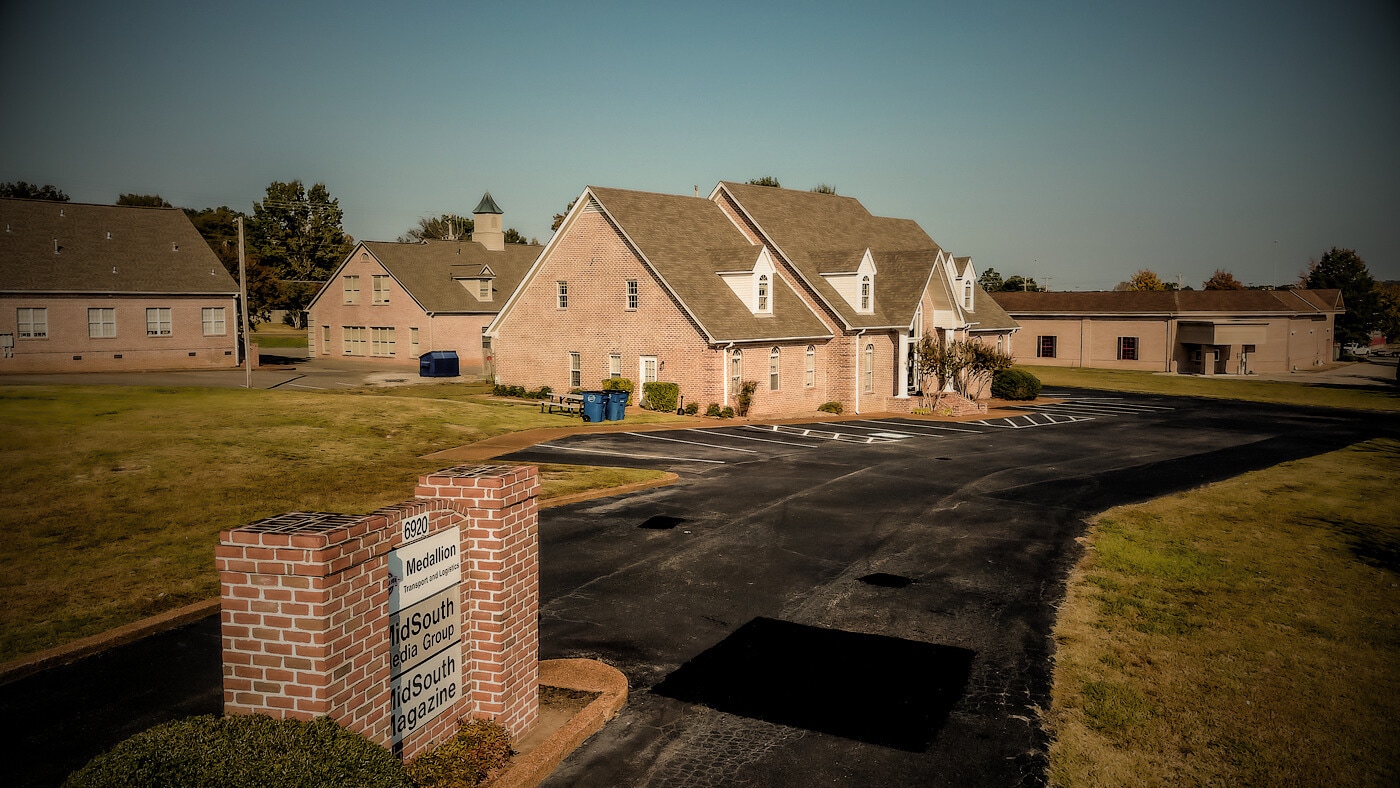 6920 Oak Forest Dr, Olive Branch, MS for sale Interior Photo- Image 1 of 12